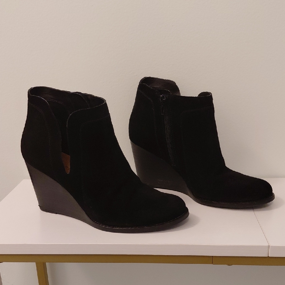 Lucky Brand Wedge Leather Booties 7.5